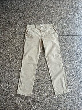 American Eagle Outfitters Tan Chino Pants